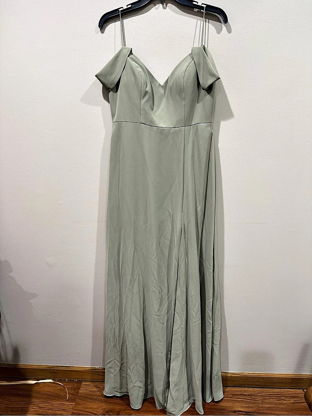 JENNY YOO Priya Dress Maxi Green Size 6 NWT